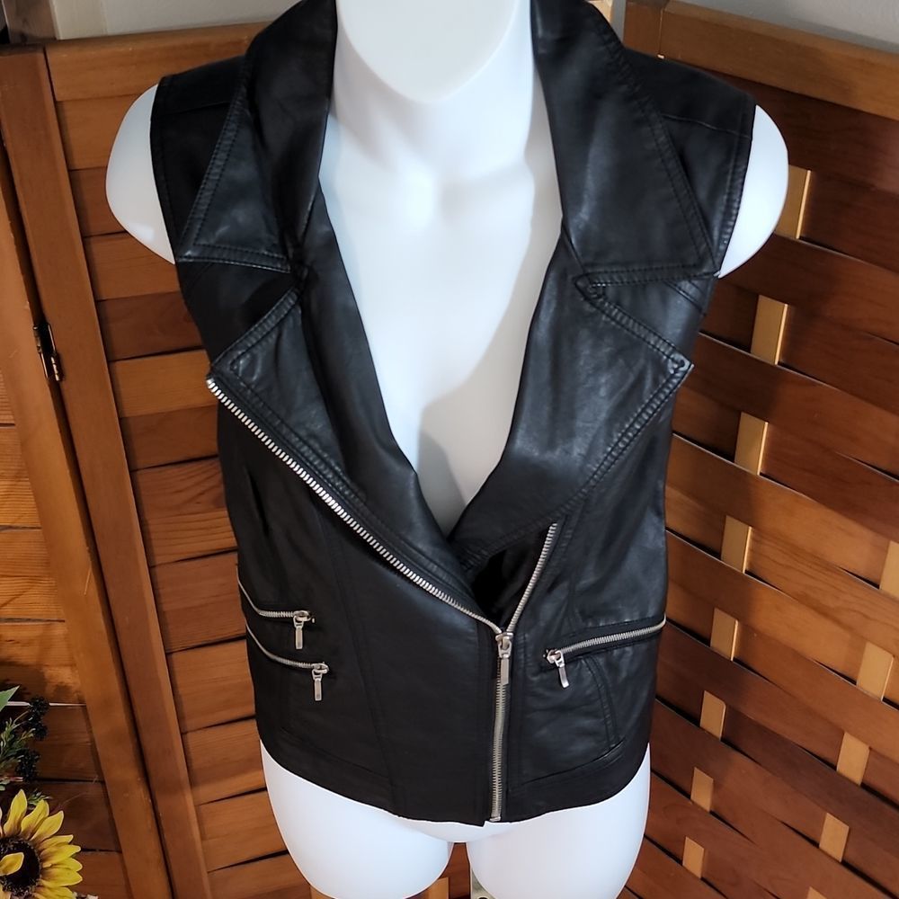 Maurices brand black pleather vest - Picture 2 of 8